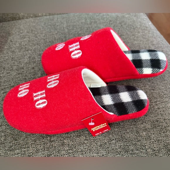 NWT MENS CHRISTMAS SLIPPERS - Picture 3 of 5